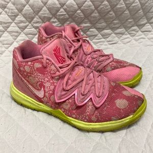 Youth Kyrie 5 SpongeBob Patrick Shoes